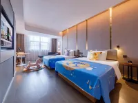 Atour Hotel Wuhan university Bayi Road Hotels near Dong Hu Lake