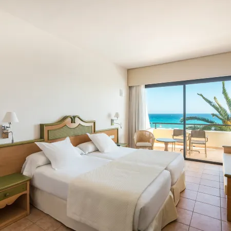 Iberostar Waves Playa Gaviotas All Inclusive