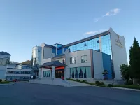 Yuanyuan Yushan Dynasty Hotel