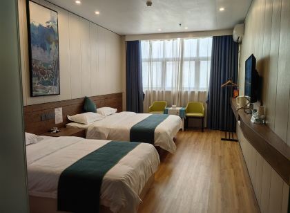 百色皕玉飯店（百色火車站城東客運中心店）