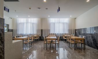 The Rebar Cloud Hotel, Xushui District, Baoding