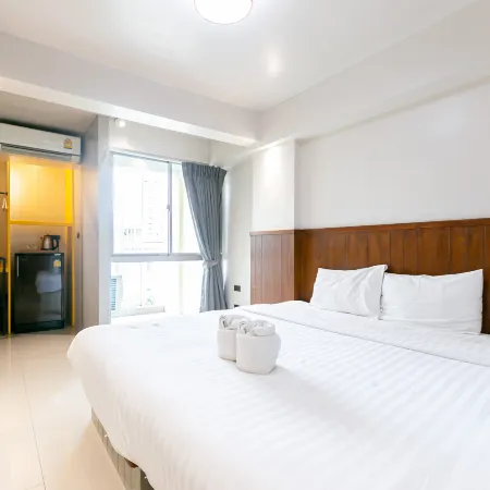 A Sleep Bangkok Sathorn Отели рядом с достопримечательностью «Школа Assumptionsuksa»