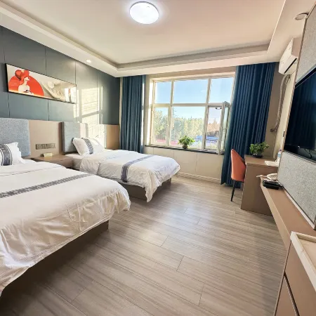 Lake Everbright Hotel Burqin