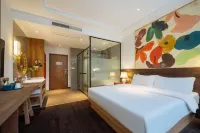 Suzhou Seclusive Tianpingshan Cultural Resort Hotel