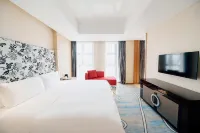 Chongqing Hechuan Wenyue (France) Resort Hotel Hotels in Hechuan District