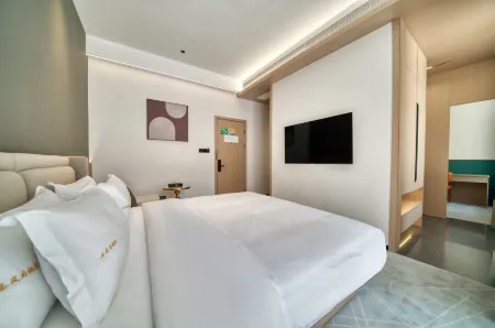 Cheerful Hotel（Hengdian World Studios Dream Valley Branch)