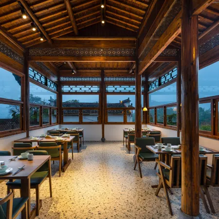 Hongcun Wushiyouxian · Tachuan Vacation Apartment