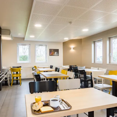 B&B Hôtel Tours Nord 2 La Petite Arche