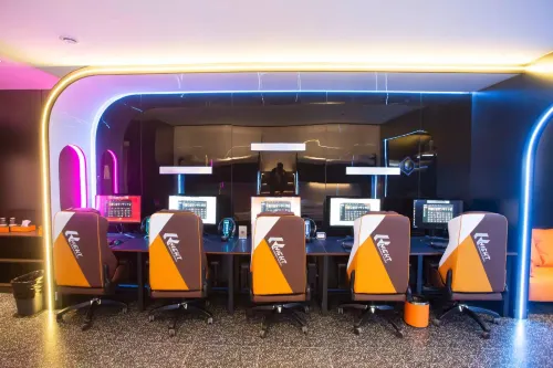 Qianjiang EHA E-sports Hotel
