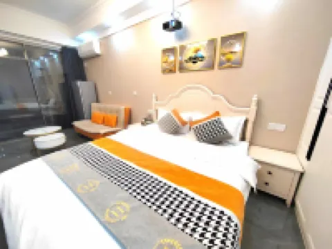 宜居影院民宿（駐馬店建業凱旋廣場店）