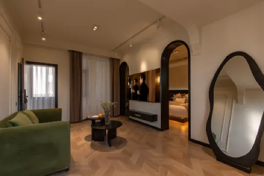 The R.D Resorts LiJiang