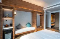 Altay Yinian Mountain B&B (Jiangjunshan International Ski Resort) Hotels in Altay City