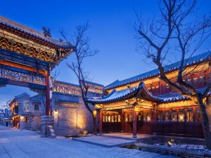 Mingshui Ancient City Zhaobi Inn