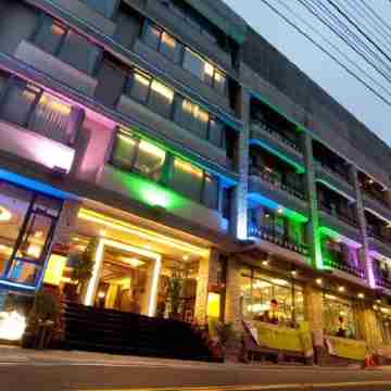 Yosemite Hot Spring Resort Hotel Exterior