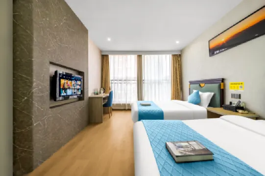 央航.金鼎飯店（長壽客運站婦幼保健院店） 尹家山附近的飯店