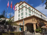 麗悦酒店（梅州店） 鄰近梅州市華僑博物館的酒店