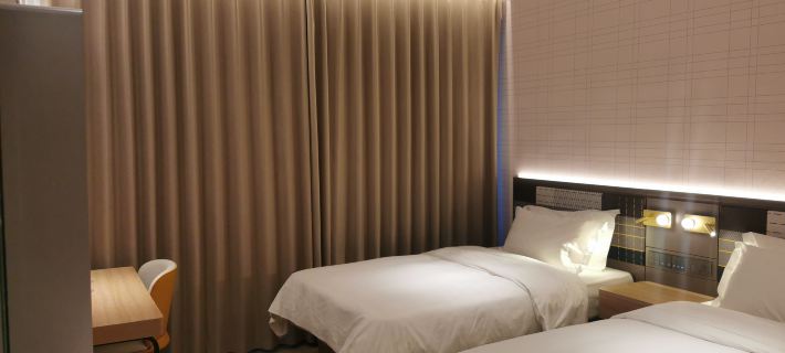 9 Ju Chain Hotel (Yakeshi Zhanqian) Hotels in Yakeshi