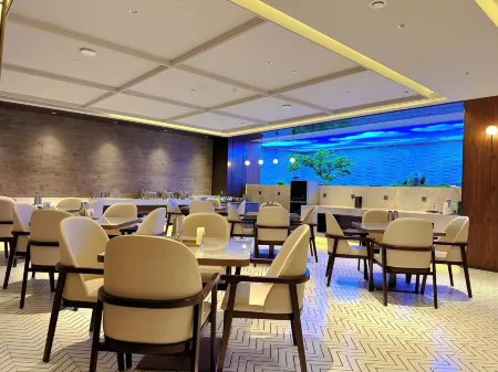 Beijing Sun Moon Star Hotel Отели рядом с достопримечательностью «Haotian Park»