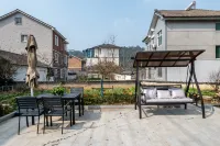 Anji Yanqi Homestay (Tianyuan Lujia Scenic Area)