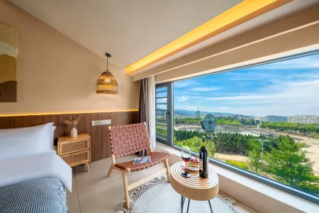 Moli i Aesthetic Homestay (Huize Ancient City Branch)