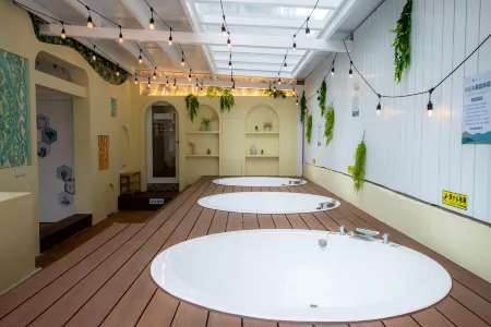 Duoai Mineral Spring Отели рядом с достопримечательностью «Jiaoxi Kilin Hot Spring»