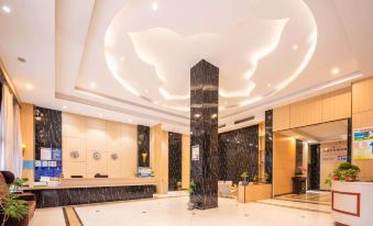 Jinyu Hotel (Koqiao Yintaicheng Store)