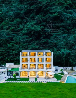 Sendao·ALSEN·Dokdo River Tracing Food B&B (Anji  Rafting  Canyon Branch) Hotels near Longwang Mountain Top