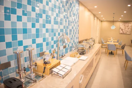 Homeinn · neo (Nanjing University of Information Science and Technology Subway Station Xinhua West Road) Отели рядом с достопримечательностью «Nanjing University of Information Science & Technology»