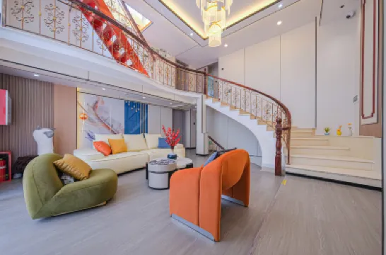 Liangqi Li She (Quanzhou West Street Kaiyuan Temple Store) Hotel berhampiran Menara Dongxi