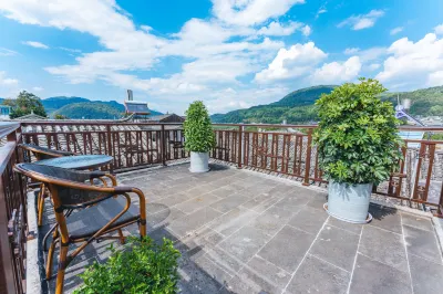 Heshun Jianxuan Inn(Dengkou Museum Store) Hotels near Heshun Alley