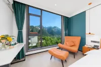 Yuanshan Hotel (Huayin Huashan Scenic Area Branch)