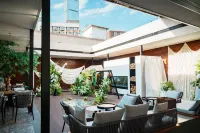 Days Hotel by Wyndham Changsha Wuyi Square Hotels near Orange Island