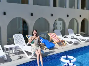 Alando Resort Hotel (Yangshuo West Street Lijiang Branch)
