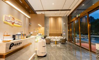 Poxi hotel Meizhou high-speed railway west station shop
