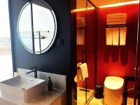 HABITATA · HOLIDAY HOTEL Hotels near Changsha Train Station