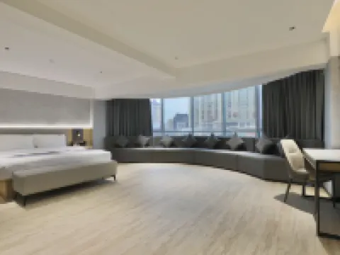 如家アイフィールホテル(扶余龍嘉広場一中) 扶余のホテル