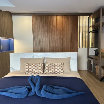 Calm Kamala Phuket Отели рядом с достопримечательностью «Памятник Цунами»