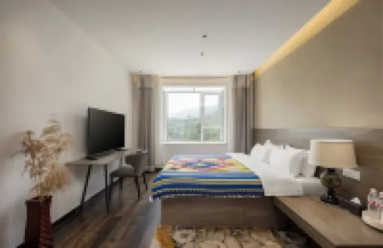 花築·濟南鉞山民宿