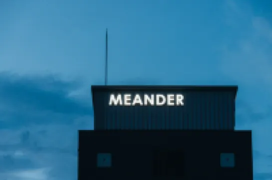 MEANDER Osaka 鄰近JR難波站的酒店