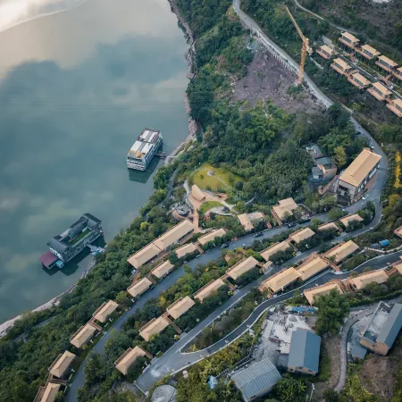 Middle Mountain Hotel
