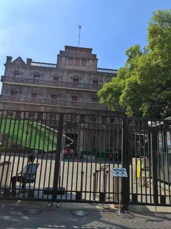 Yunting Huaye Hotel (Nanchang Tengwang Pavilion Wanshou Palace) Отели рядом с достопримечательностью «Youmin Temple»