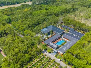 Floral Lux Hotel·Shanghai Bowu NAMIYA Private Tang Courtyard hotel