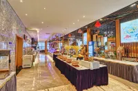 Rowin Grand Hotel - breakfast
