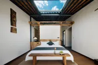 Simple and Plain Years · Vacation Homestay