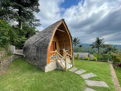 Villa Bambu Rinjani & Restaurant Hotels in North Lombok Regency