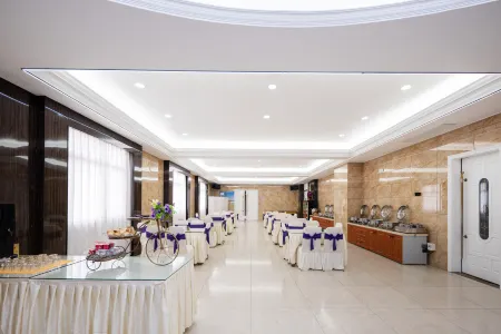 Kaidu Hotel Отели в г. Чжанпу