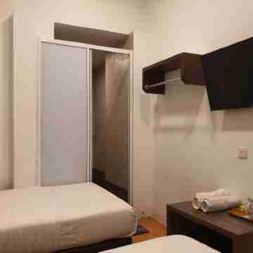 Hotel O Signature Inn Miri Rooms
