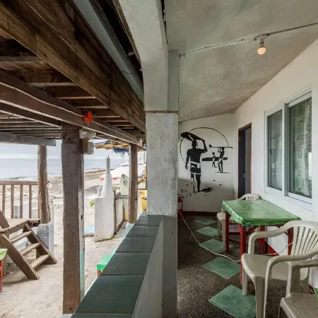 Monaliza Surf Resort