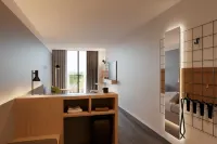 Moxy Barcelona Hotels in El Barcelonès