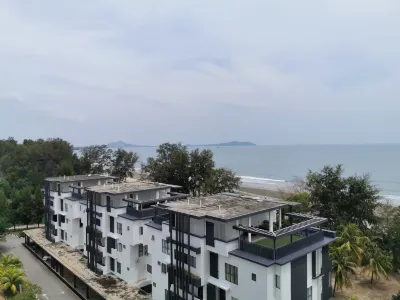 Timurbay Seafront Residences by NatureHome Các khách sạn ở 